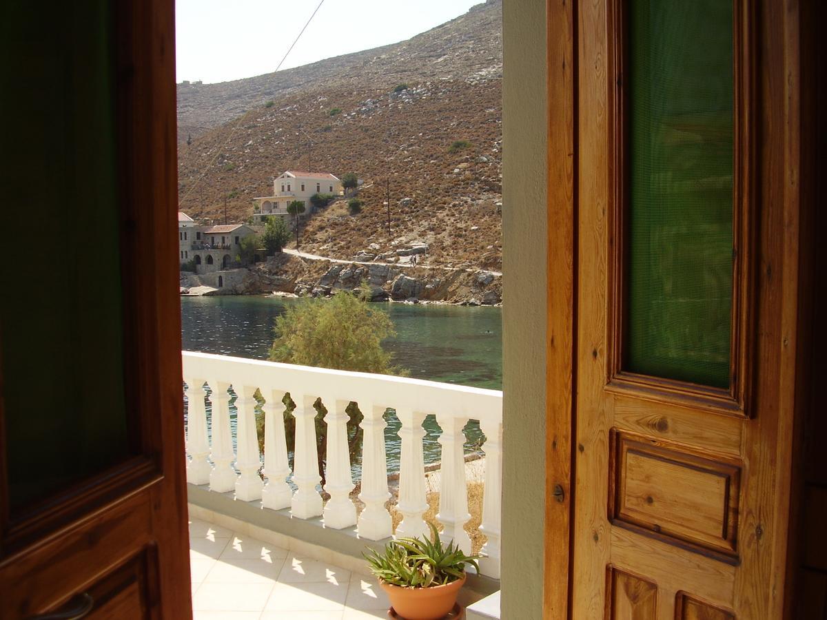Fofi Apartments Symi Exteriör bild